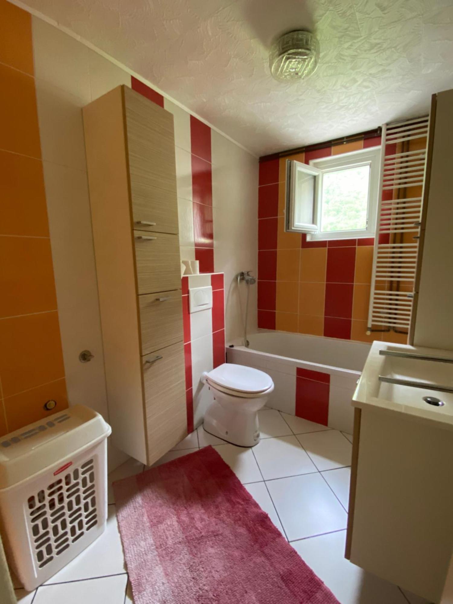 Trnovo Ob Soci Kuhala Apartment Kobarid Bagian luar foto
