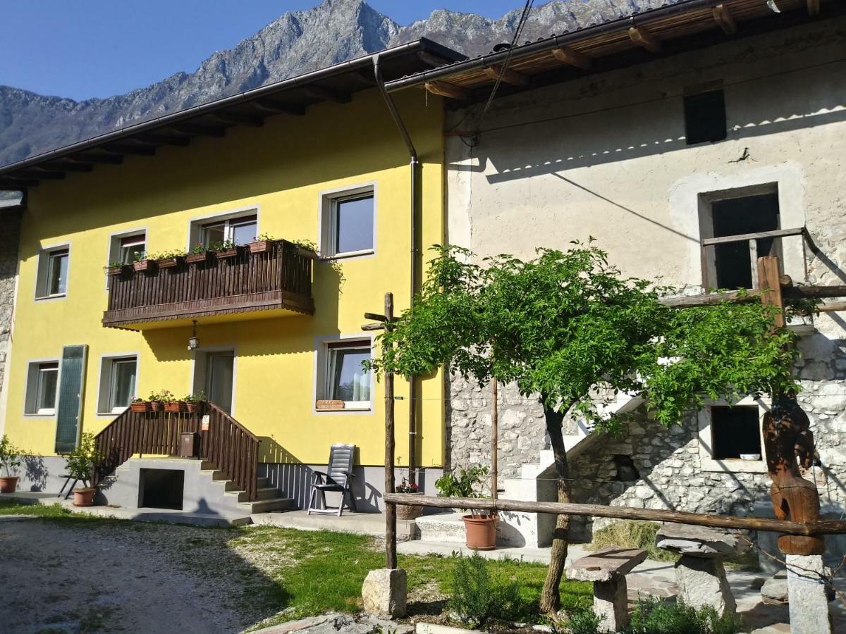 Trnovo Ob Soci Kuhala Apartment Kobarid Bagian luar foto